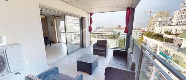 Marseille (13003) APPARTEMENT T2 AVEC TERRASSE