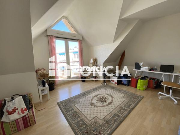 Location Studio 32.49 m² - 13 A 15 RUE LEDRU ROLLIN Tours 37000