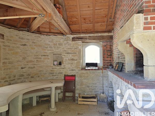 Maison à vendre 10 pièces 285 m² Sornay