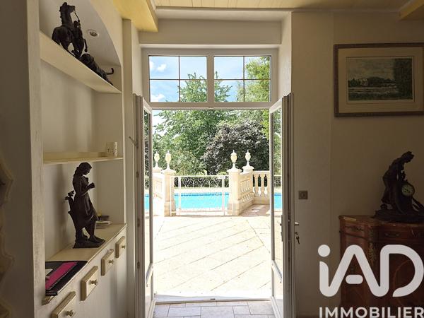 Maison à vendre 10 pièces 285 m² Sornay
