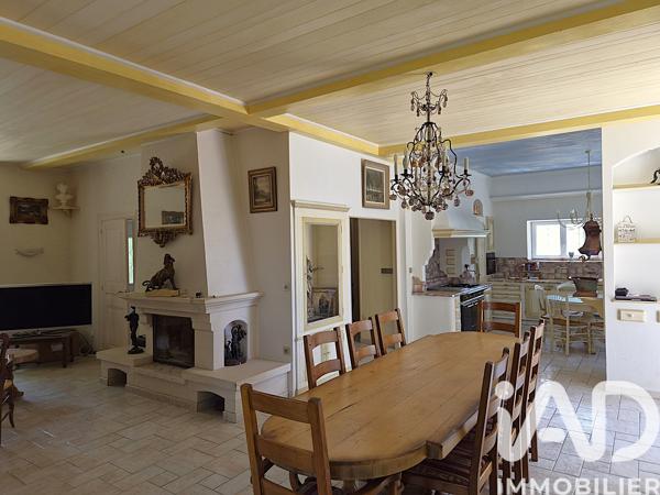 Maison à vendre 10 pièces 285 m² Sornay