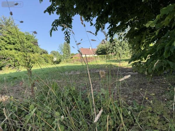 Terrain à Batir à vendre à La Bazoge dans la Sarthe (72650), ref : 72126-3050