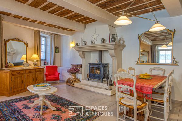 Retour aux sources, maison de village avec terrasse et sa vue