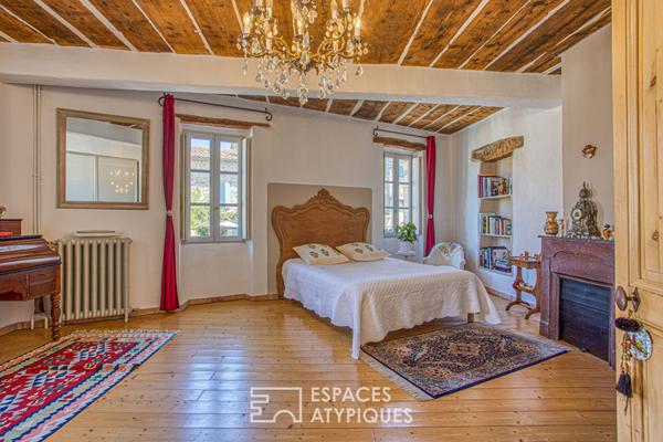 Retour aux sources, maison de village avec terrasse et sa vue