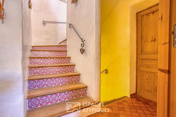 Retour aux sources, maison de village avec terrasse et sa vue