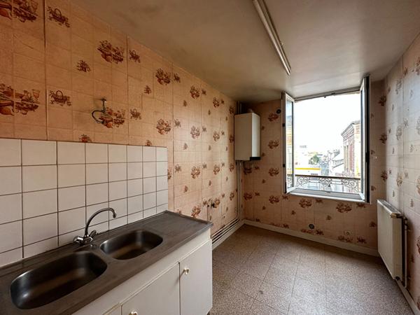 Votre agence l'Adresse vous présente ce duplex dans le quartier du ROND-POINT / MASSILLON