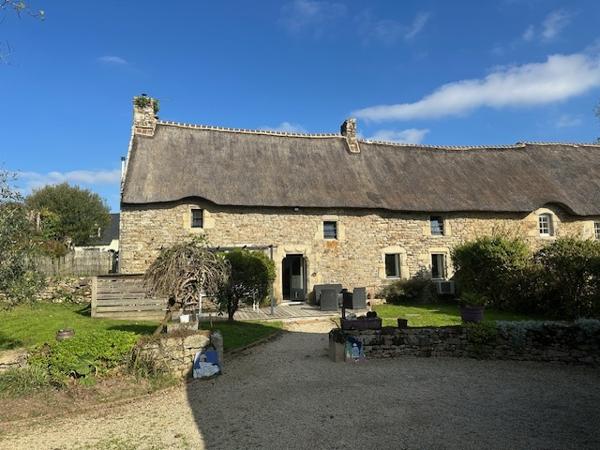 KERVIGNAC - Maison en toit de chaume avec dépendance de 50 m2 , Kervignac