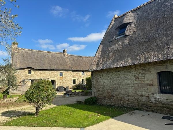 KERVIGNAC - Maison en toit de chaume avec dépendance de 50 m2 , Kervignac