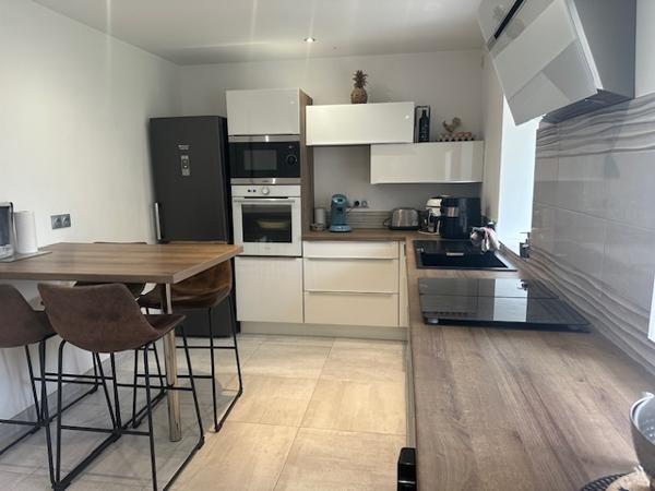 KERVIGNAC - Maison en toit de chaume avec dépendance de 50 m2 , Kervignac