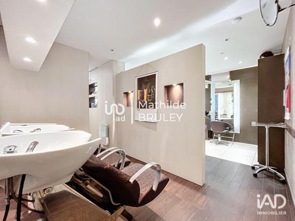 Boutique/Local commercial à vendre 162 m² Dourdan