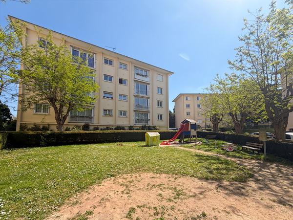 Appartement 4 pièce(s) 71.66 m2 Igny