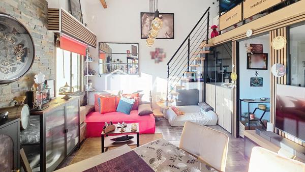 Appartement T2 en duplex avec jardin et vue mer – Pin Rolland