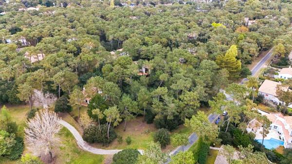 BEAU TERRAIN DE 1550 M2 PARC DE LA RESIDENCE A LA PALMYRE