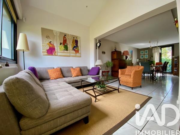 Maison à vendre 7 pièces 155 m² Saint-Médard-en-Jalles