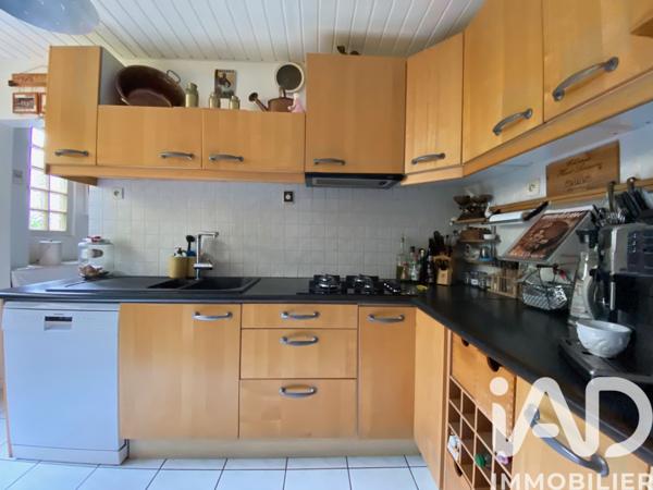 Maison à vendre 7 pièces 155 m² Saint-Médard-en-Jalles