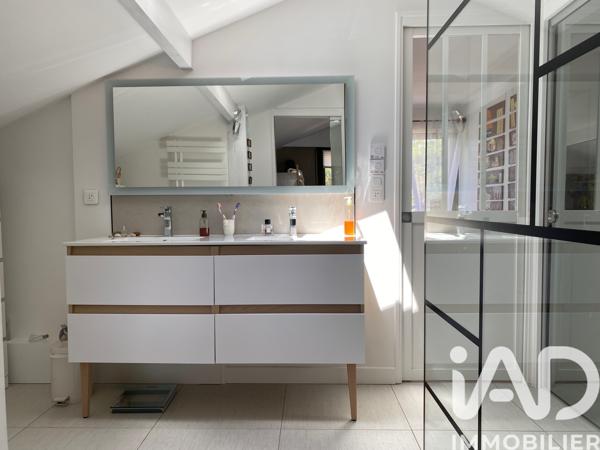 Maison à vendre 7 pièces 155 m² Saint-Médard-en-Jalles