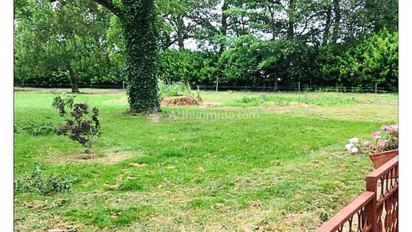 Vente                                                      Propriété
                        
                     7 pièces                      334 m2                     à Castres