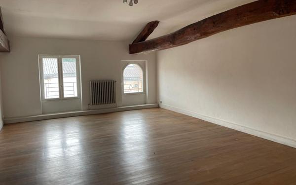 Maison à vendre    8 pièces • 429 m2 Graulhet