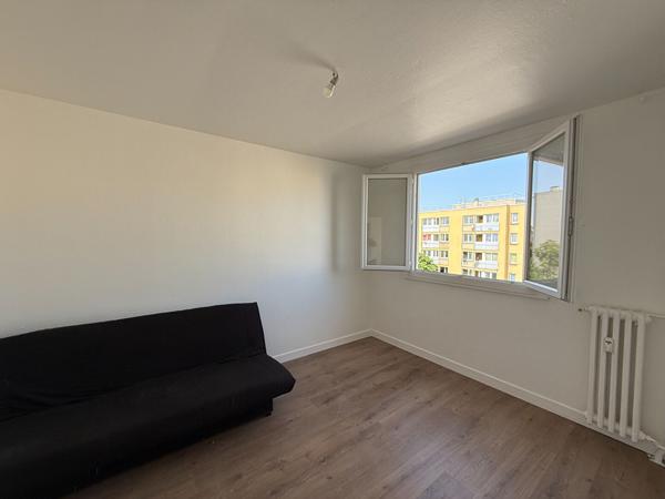 Appartement Aubervilliers 3 pièce(s) 49 m2