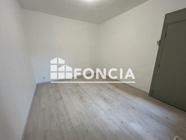 Location Appartement 2 pièces 31.44 m² - 13 RUE MICHELET Charleville Mezieres 08000