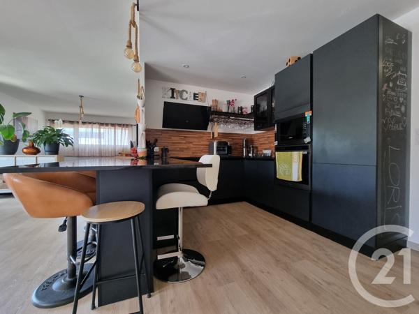 Appartement F4 à vendre  4 pièces - 97,86 m2 LES ROUSSES - 39