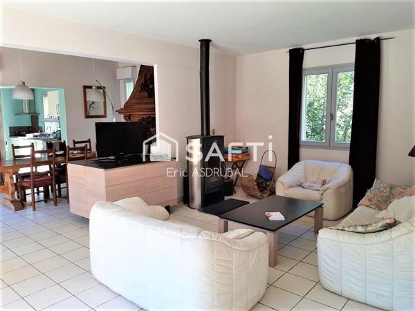 Maison périgourdine avec maison d'amis.24550 Villefranche du Périgord