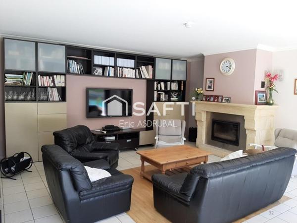 Maison périgourdine avec maison d'amis.24550 Villefranche du Périgord