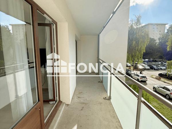 Location Appartement meublé 2 pièces 36 m² - 10 ROUTE DES VIGNES Saint-julien-en-genevois 74160