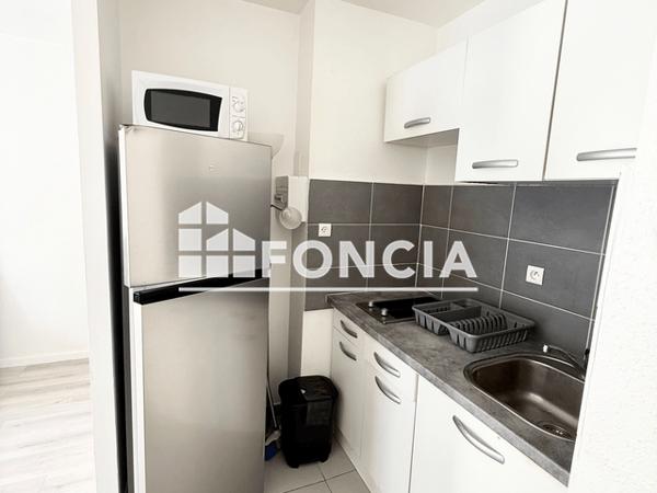 Location Appartement meublé 2 pièces 36 m² - 10 ROUTE DES VIGNES Saint-julien-en-genevois 74160