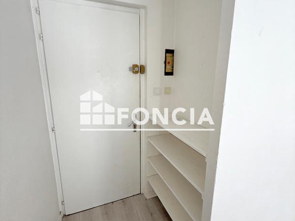 Location Appartement meublé 2 pièces 36 m² - 10 ROUTE DES VIGNES Saint-julien-en-genevois 74160