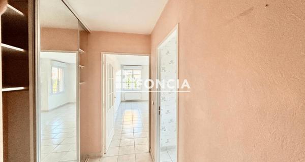 Location Appartement 3 pièces 66.09 m² - Bron 69500