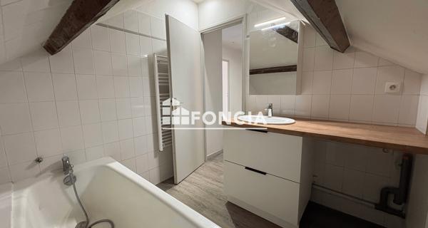 Location Appartement 3 pièces 51.53 m² - Beynost 01700