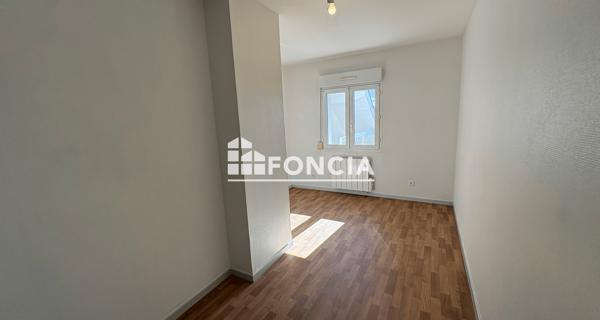 Location Appartement 3 pièces 51.53 m² - Beynost 01700