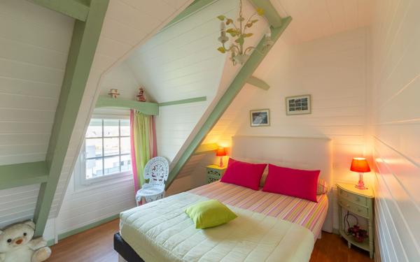 Maison à vendre    8 pièces • 269 m2 Yffiniac