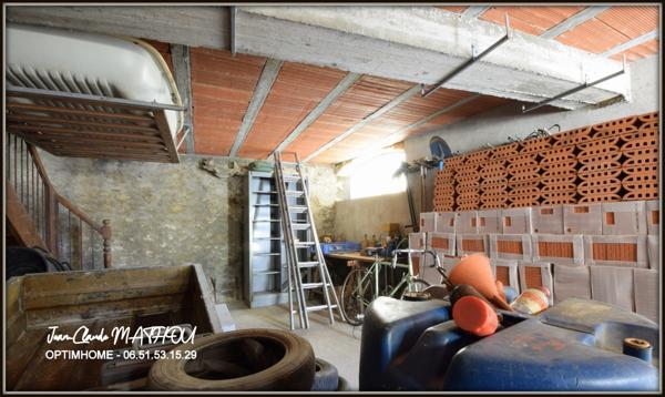 Maison d'environ 71 m2 à rénover