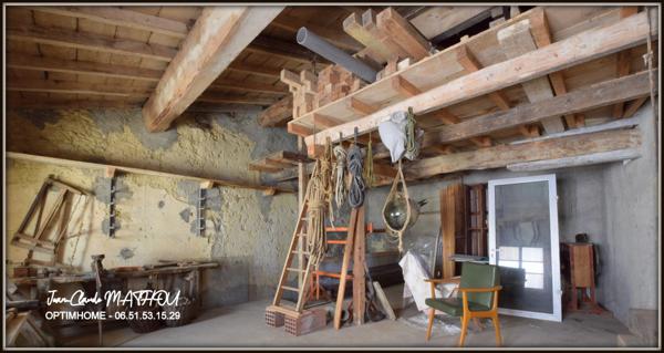 Maison d'environ 71 m2 à rénover