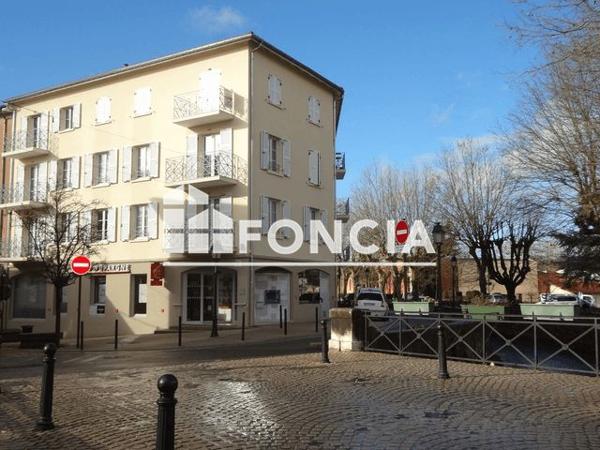 Location Appartement 4 pièces 82.46 m² - 20 GRANDE RUE Montluel 01120