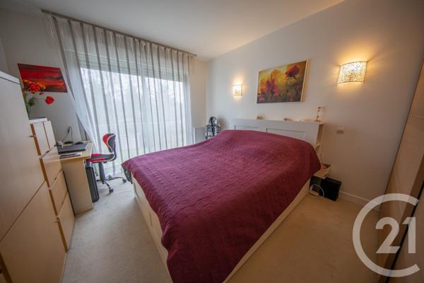 Maison à vendre  7 pièces - 190,98 m2 ST JEAN D ILLAC - 33