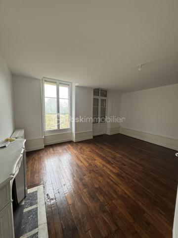 Maison de 261 m²
