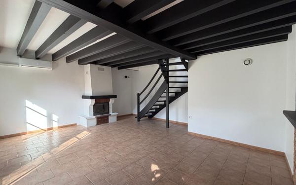 Maison à vendre    3 pièces • 65 m2 Étampes