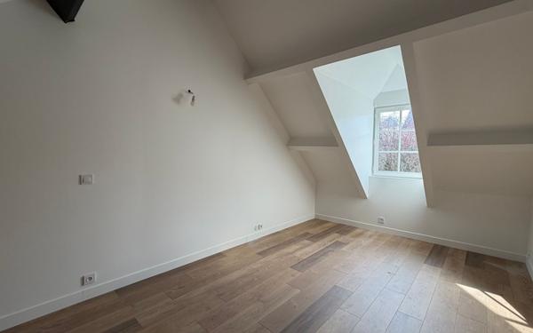 Maison à vendre    3 pièces • 65 m2 Étampes