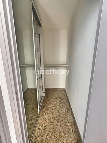 Appartement
         4 pièces
        - 88 m² 162 000 € *