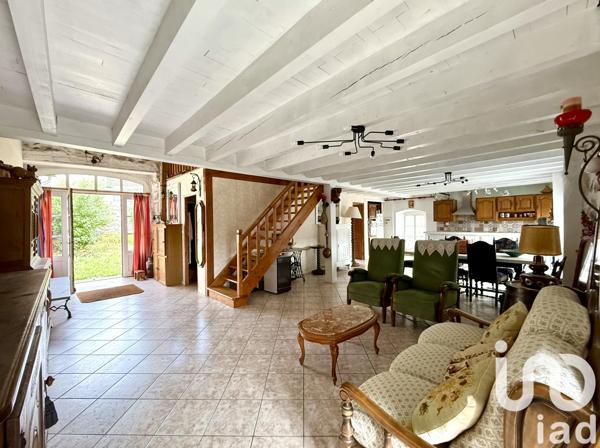 Maison à vendre 6 pièces 145 m² Saint-Jean-Lachalm