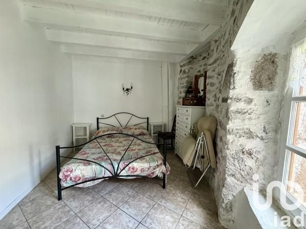 Maison à vendre 6 pièces 145 m² Saint-Jean-Lachalm