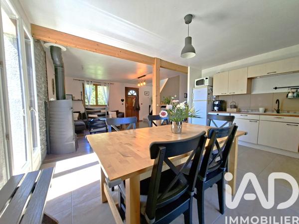 Maison à vendre 7 pièces 110 m² Chamoux-sur-Gelon