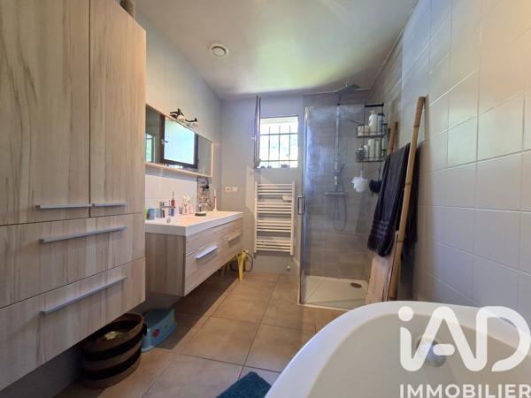 Maison à vendre 7 pièces 110 m² Chamoux-sur-Gelon