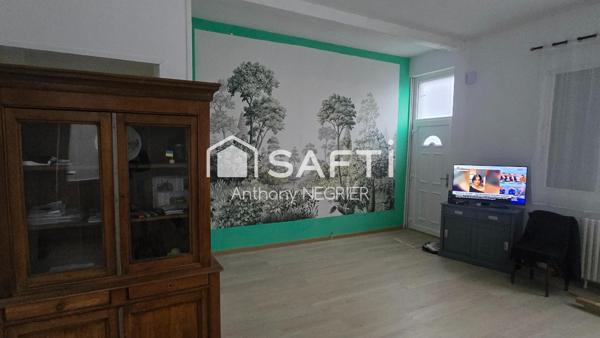 Maison centre ville avec cour extérieure