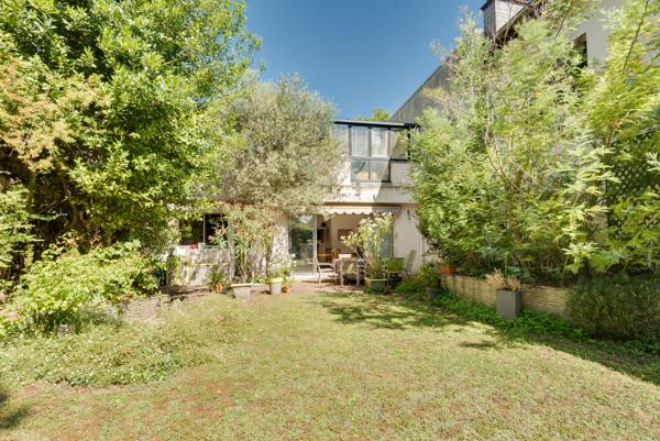 Maison 7 pièces - 245 m² Bien prestige