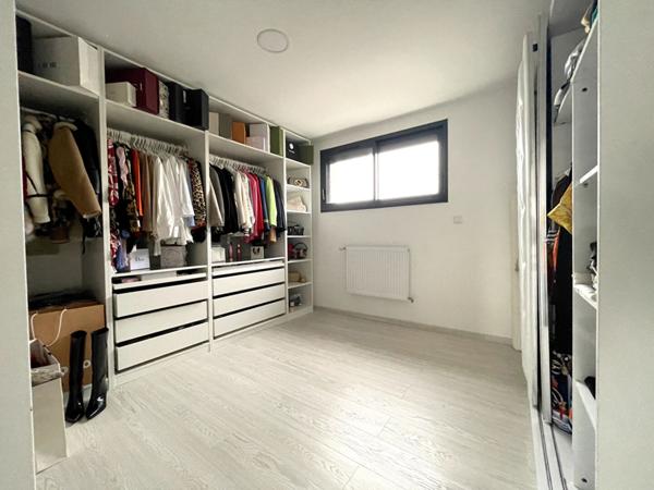 Maison contemporaine six pièces