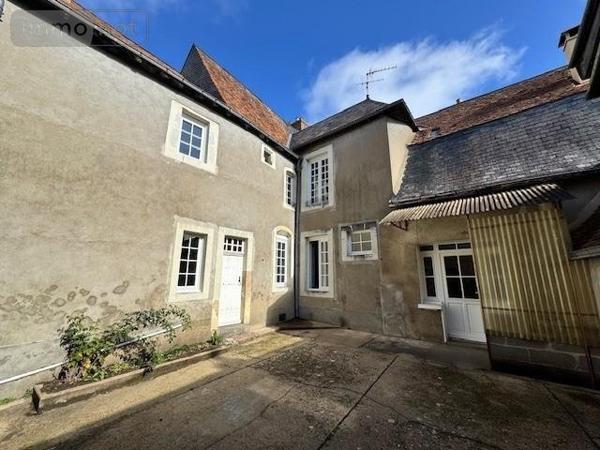 Maison à vendre à Malicorne-sur-Sarthe dans la Sarthe (72270), ref : 72120-992